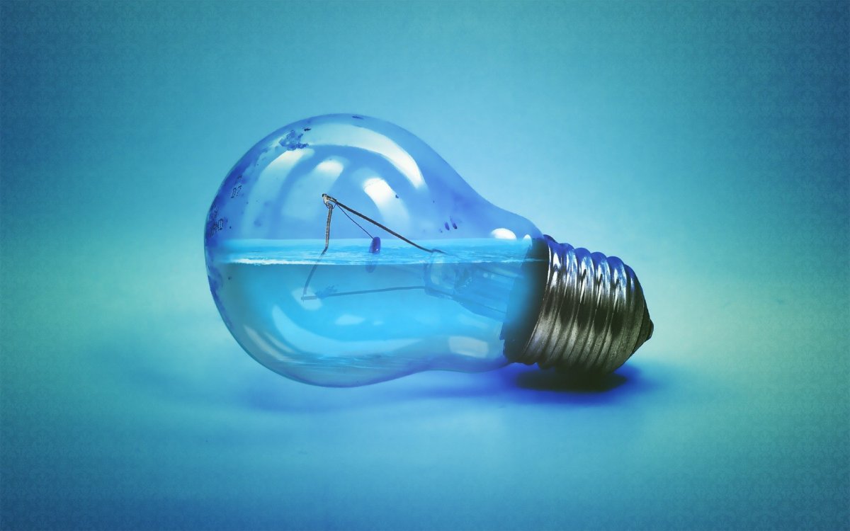 Электроэнергия лампочка