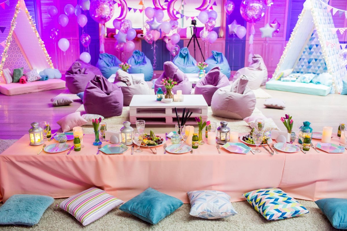 Подушки для пижамной вечеринки