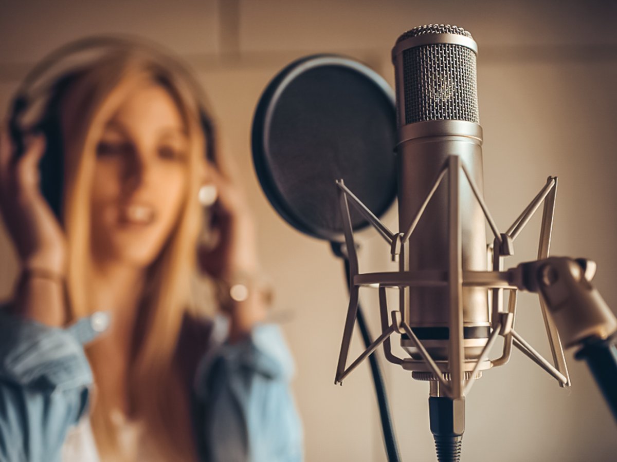 Студия звукозаписи микрофон