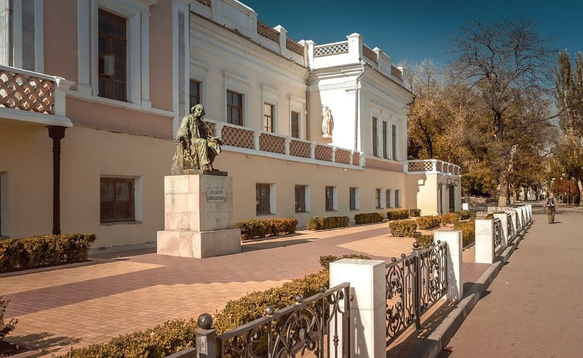 Набережная Айвазовского Феодосия