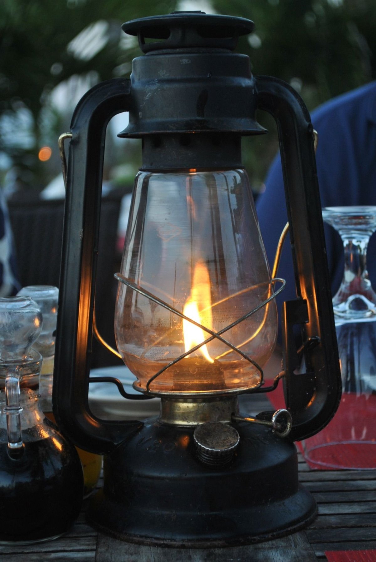 Керосиновый фонарь