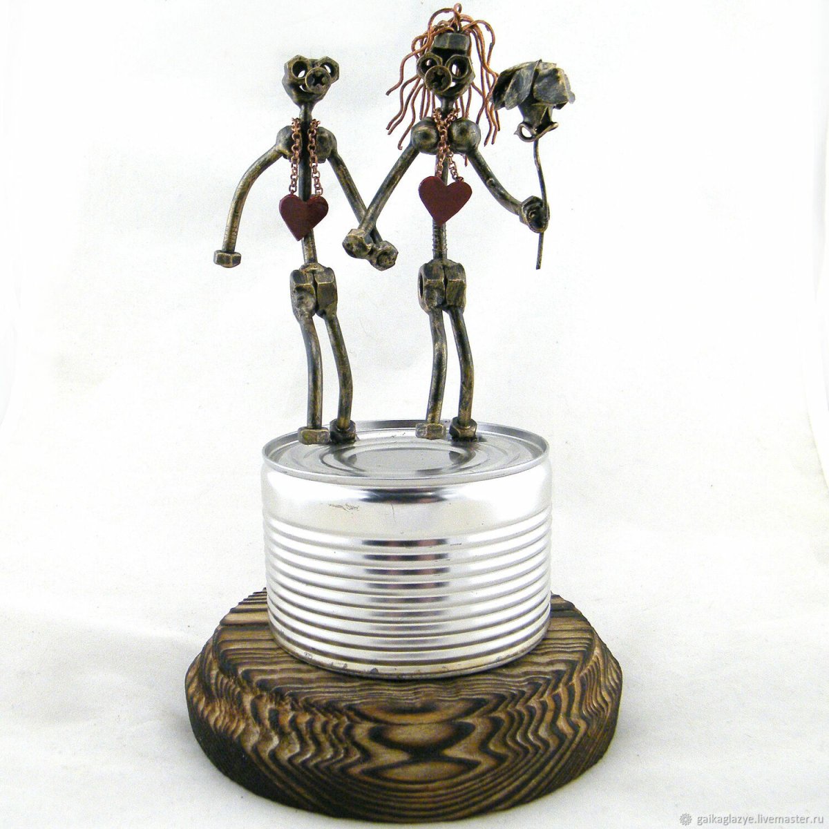 8 Лет жестяная свадьба