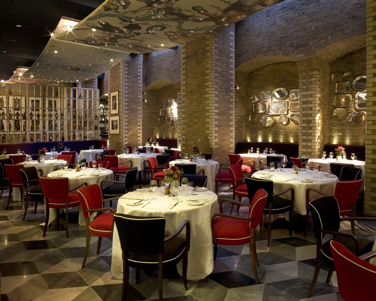 Ресторан внутри