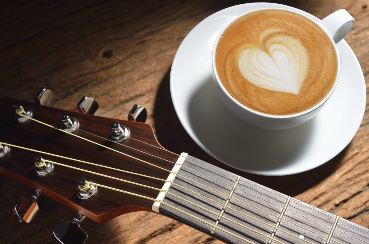 Гитара и кофе
