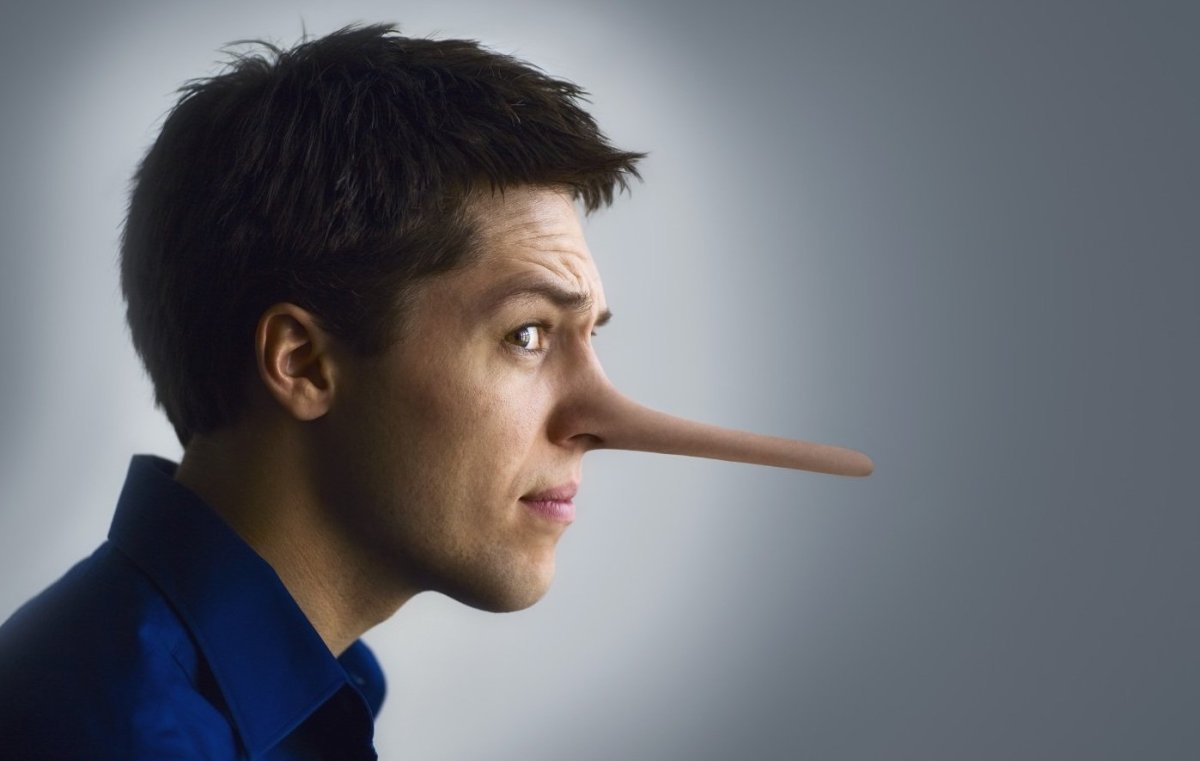 Фото лживого человека