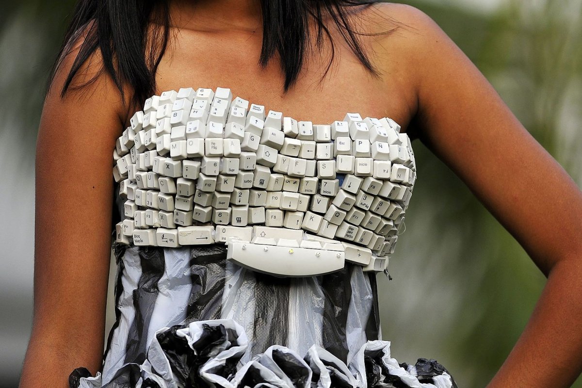 Кактус из пластиковой бутылки