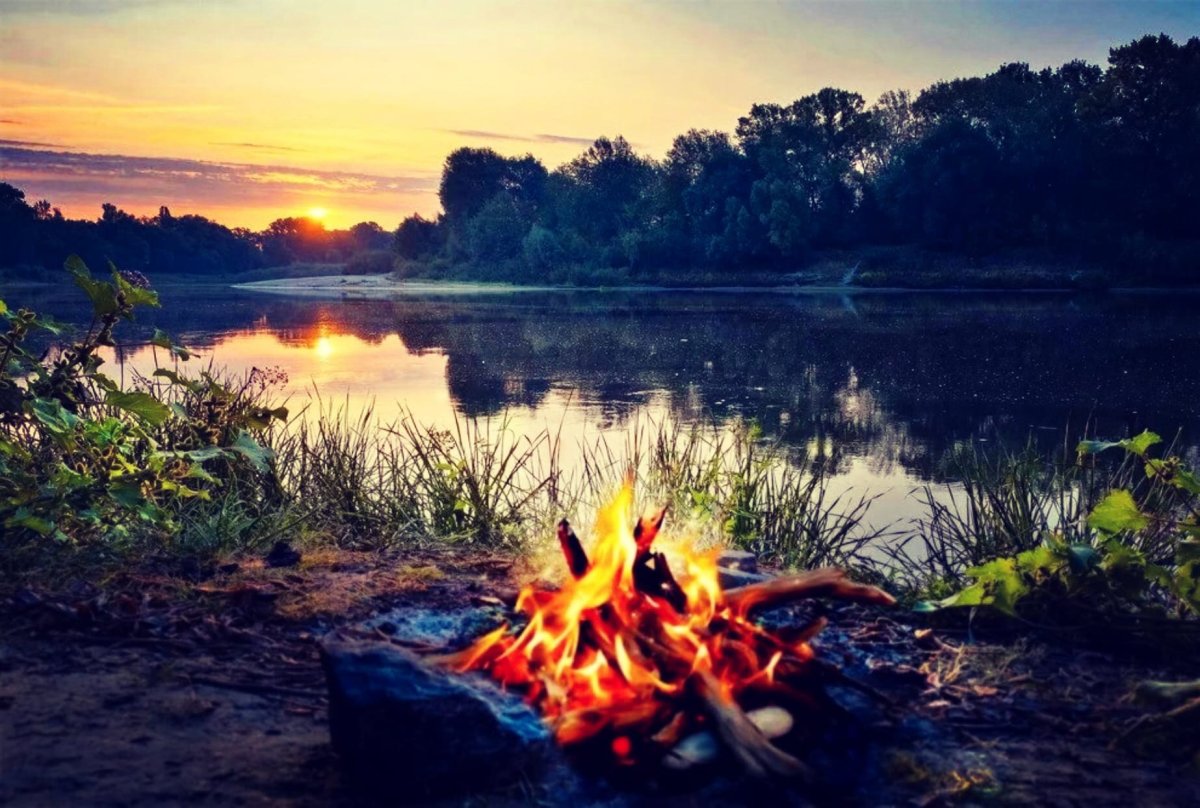 Костер на природе