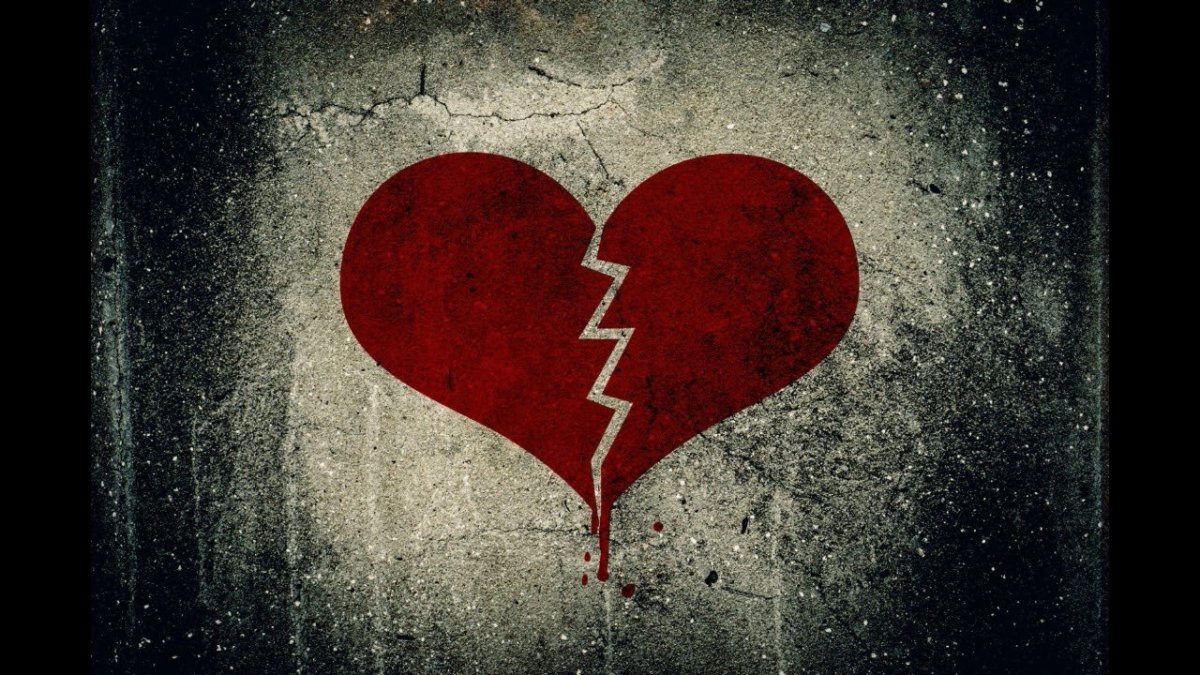 Фото разбитого сердца