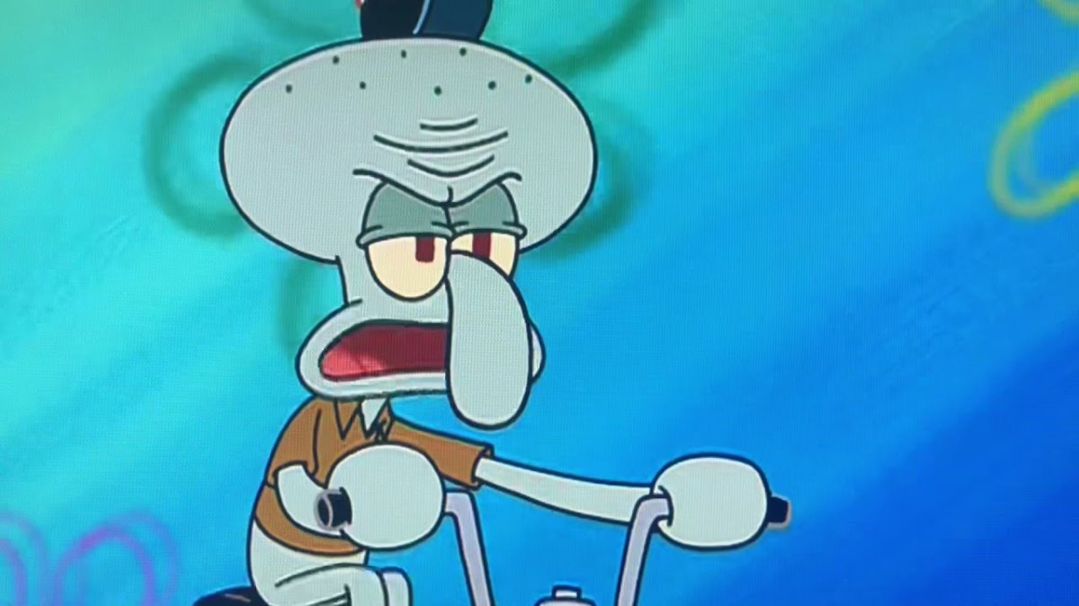 Сквидвард радуется