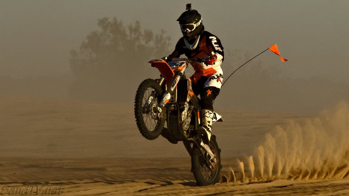 Кроссовый мотоцикл на рабочий стол