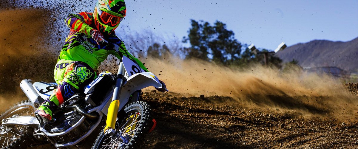 Мото шапка для ютуба