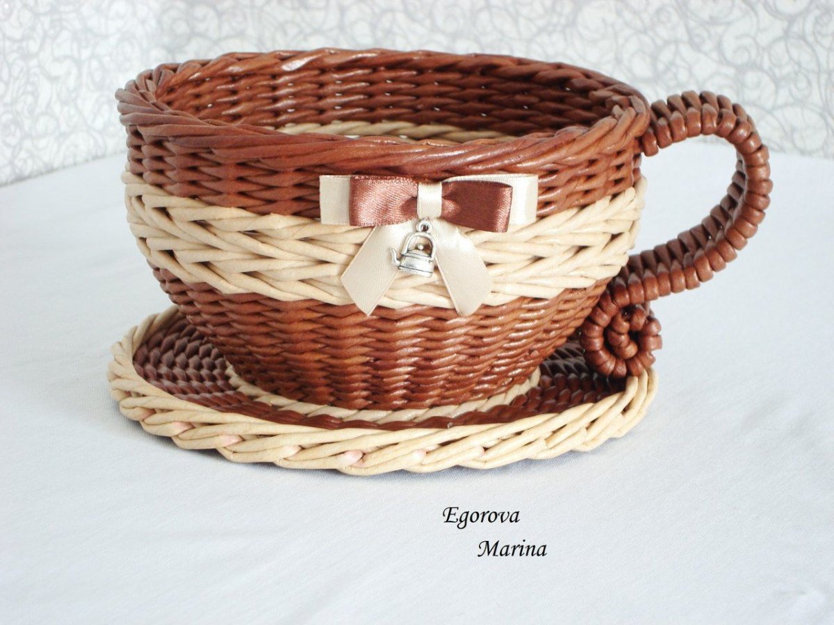 Корзинка плетеная