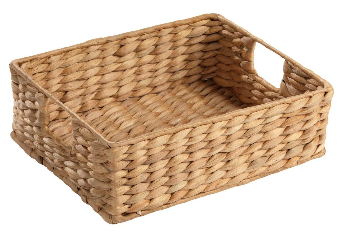 Корзина для ребенка плетеная