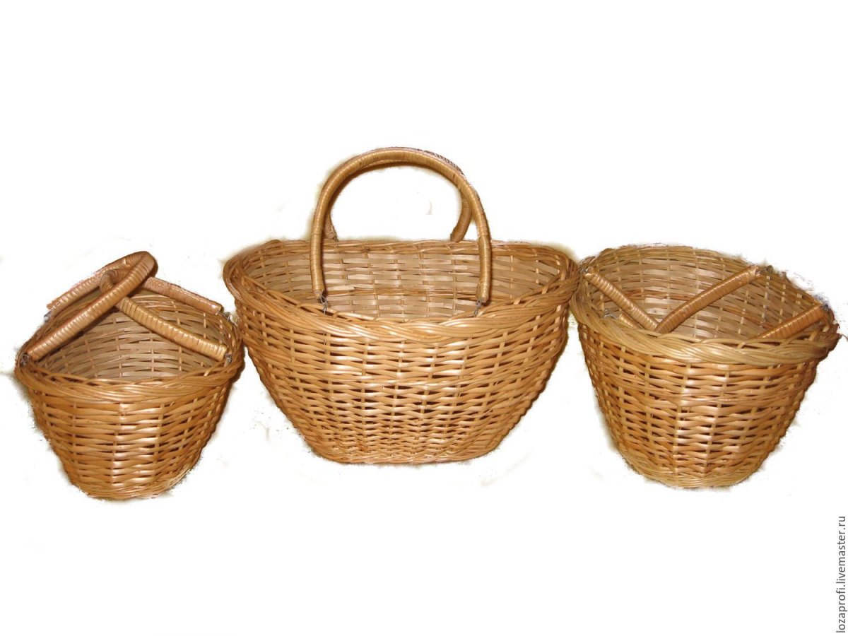 Корзина для ребенка плетеная