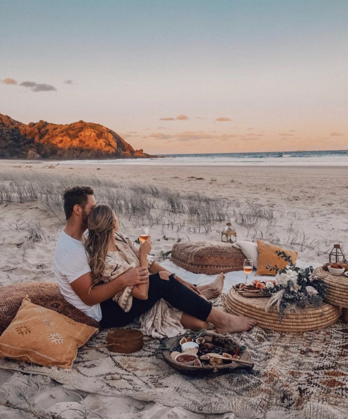 Пикник на берегу моря