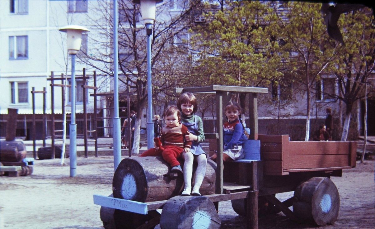 Припять детская площадка