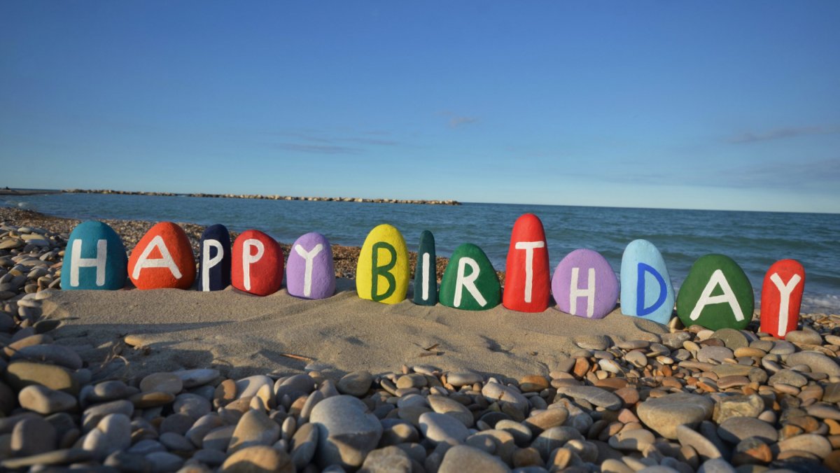 Открытка с днем рождения море