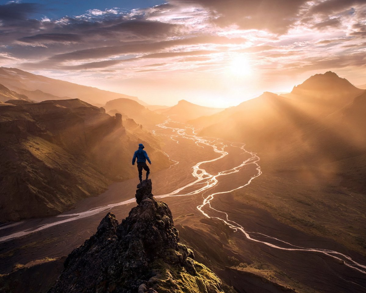 Человек в горах