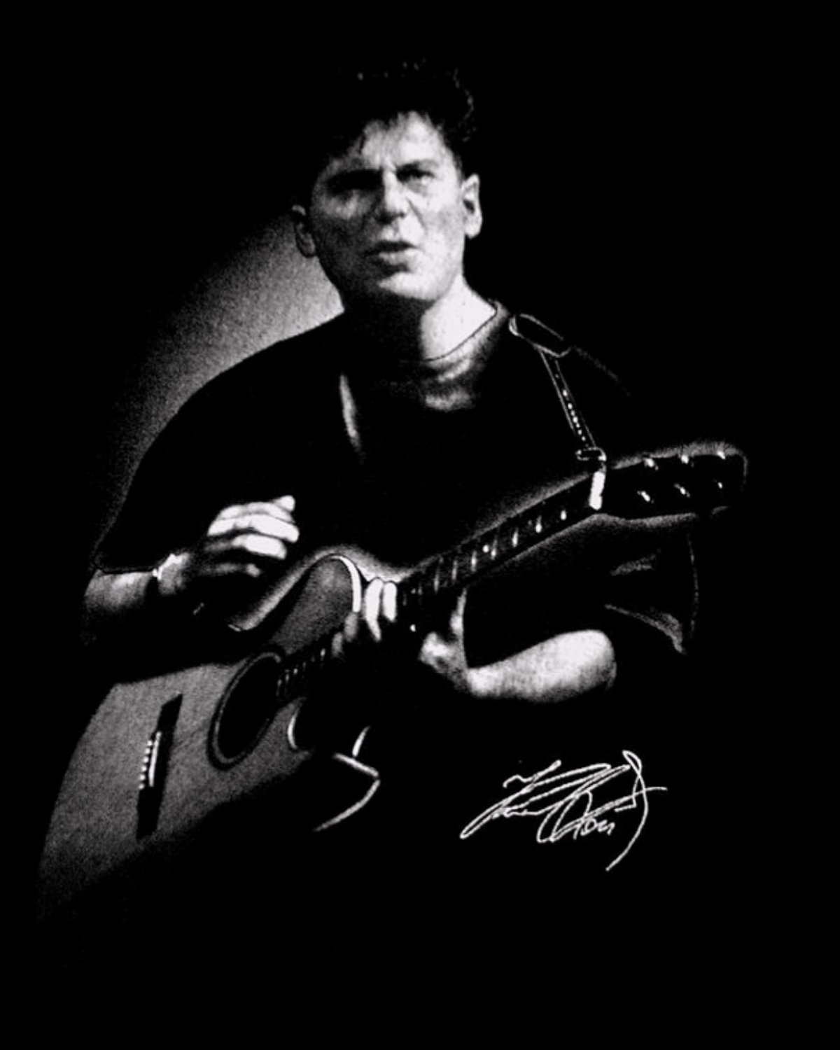 Юра Хой с микрофоном