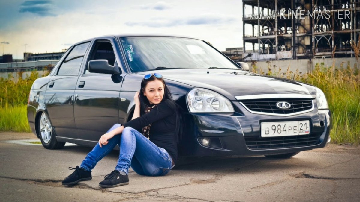 Девушка на приоре