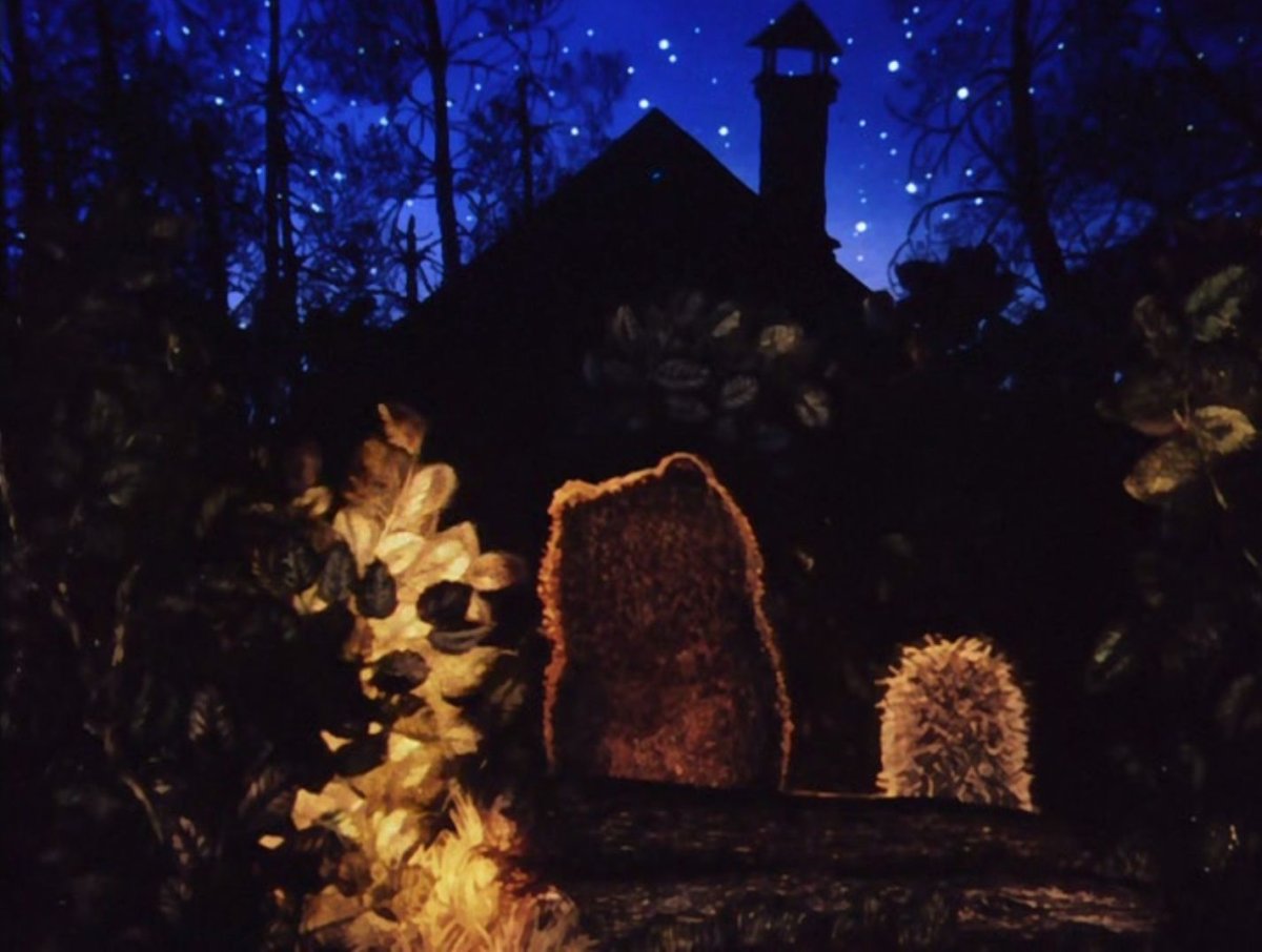 Про Ёжика и медвежонка