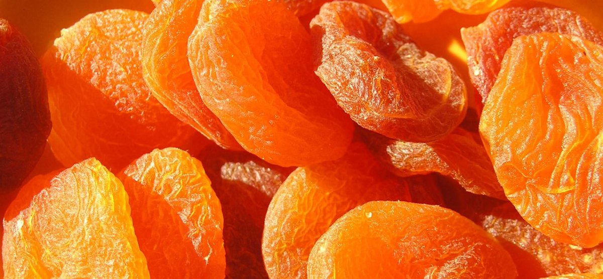 Абрикос Ананасный дерево