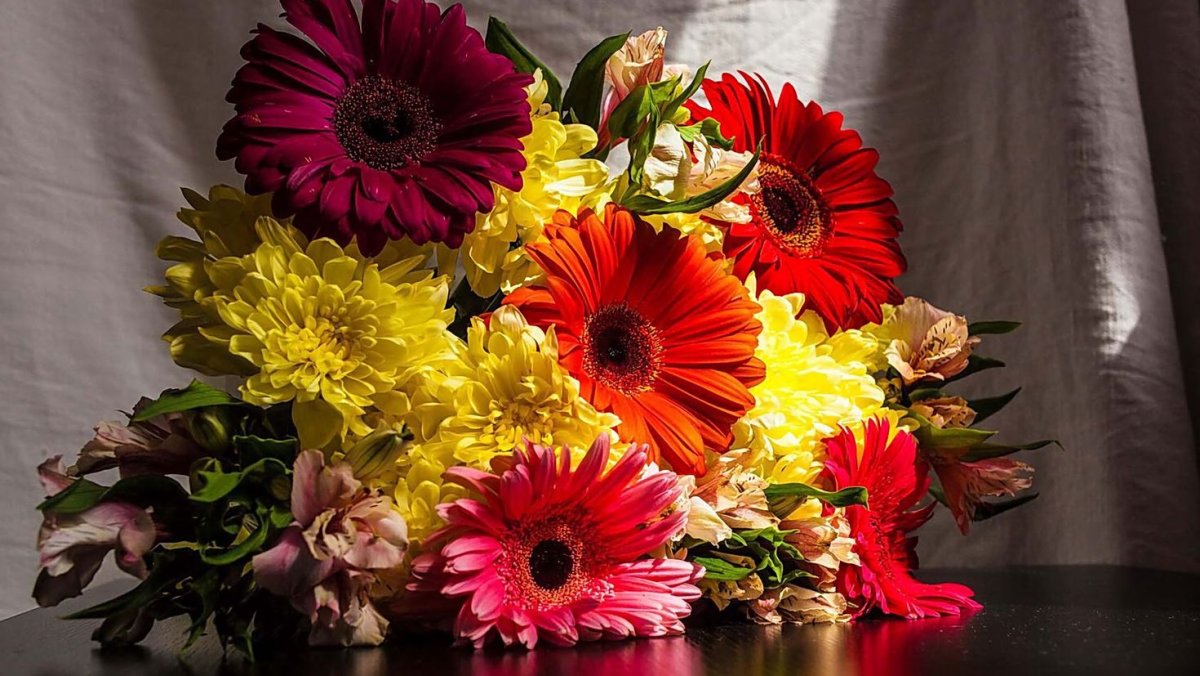 Герберы осенний букет