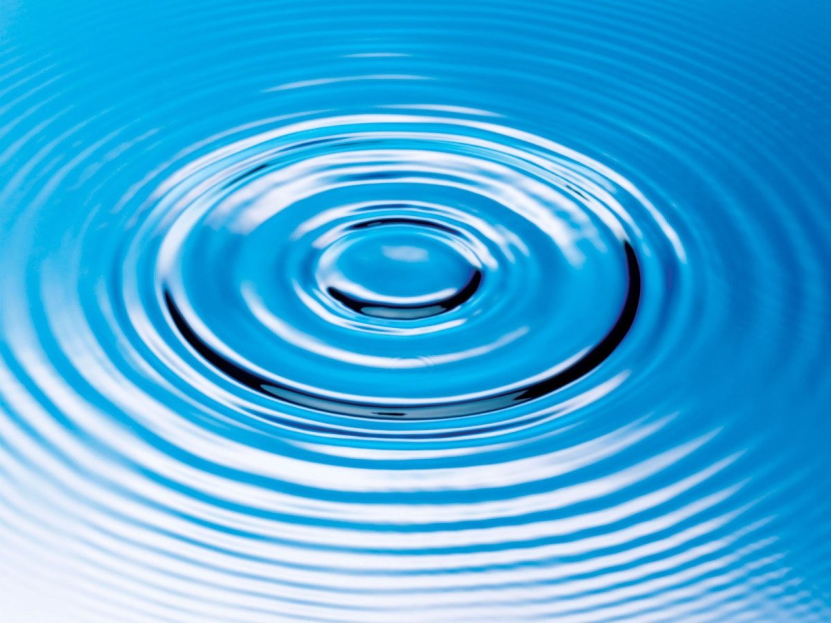 Круги на воде от капли