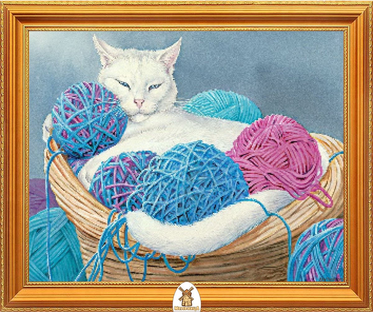 Коты с клубками