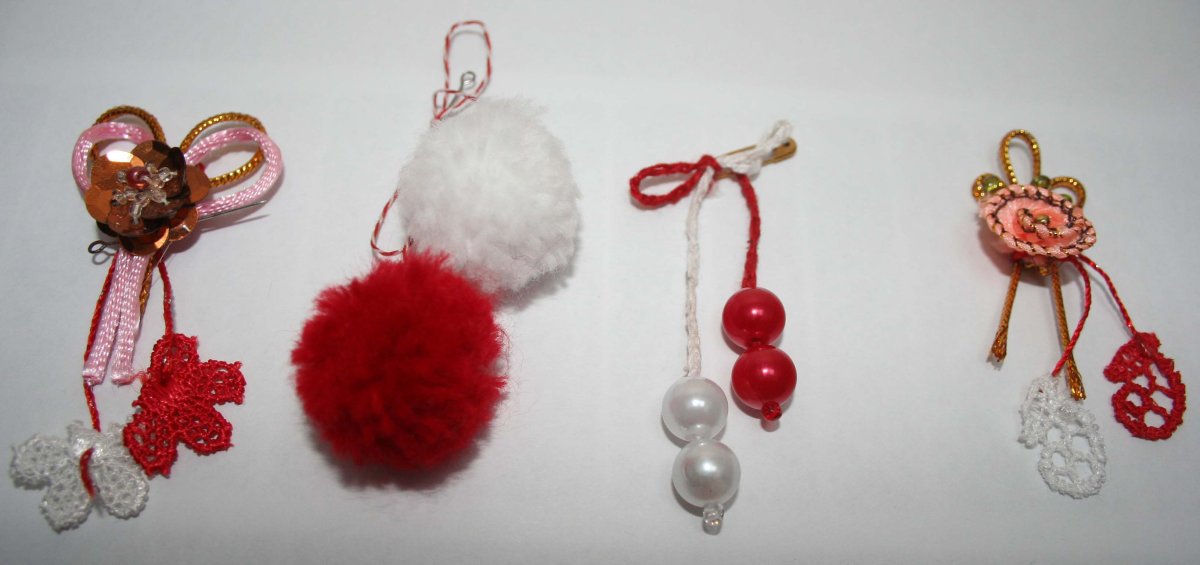 Честита баба марта