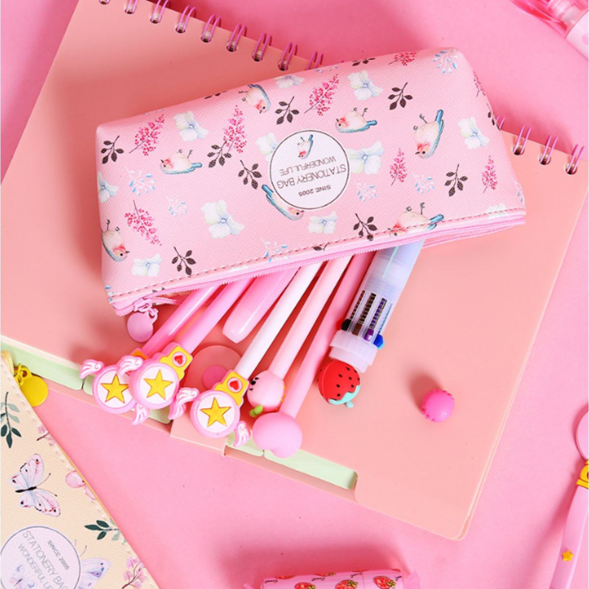 Школьные принадлежности