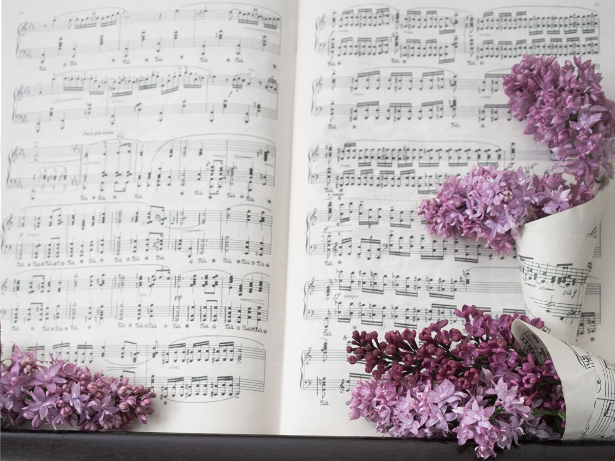 Фон для презентации по Музыке