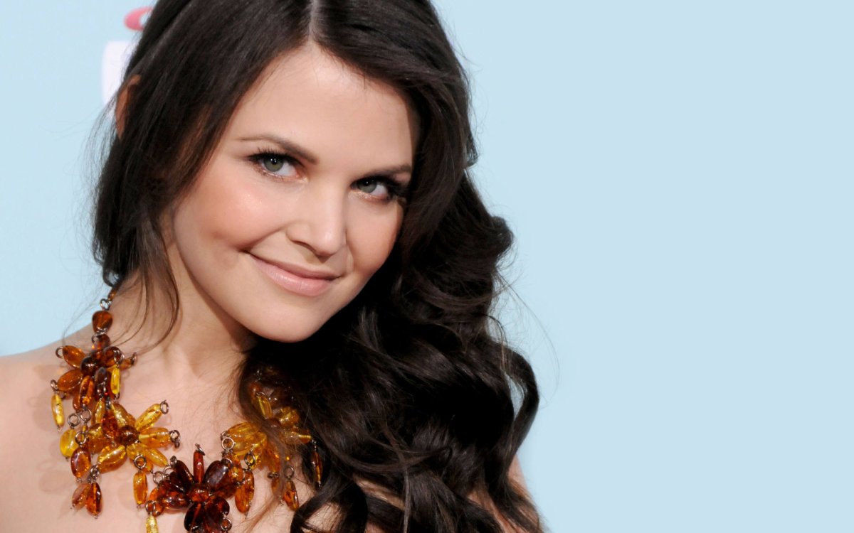 Актрисы в украшениях