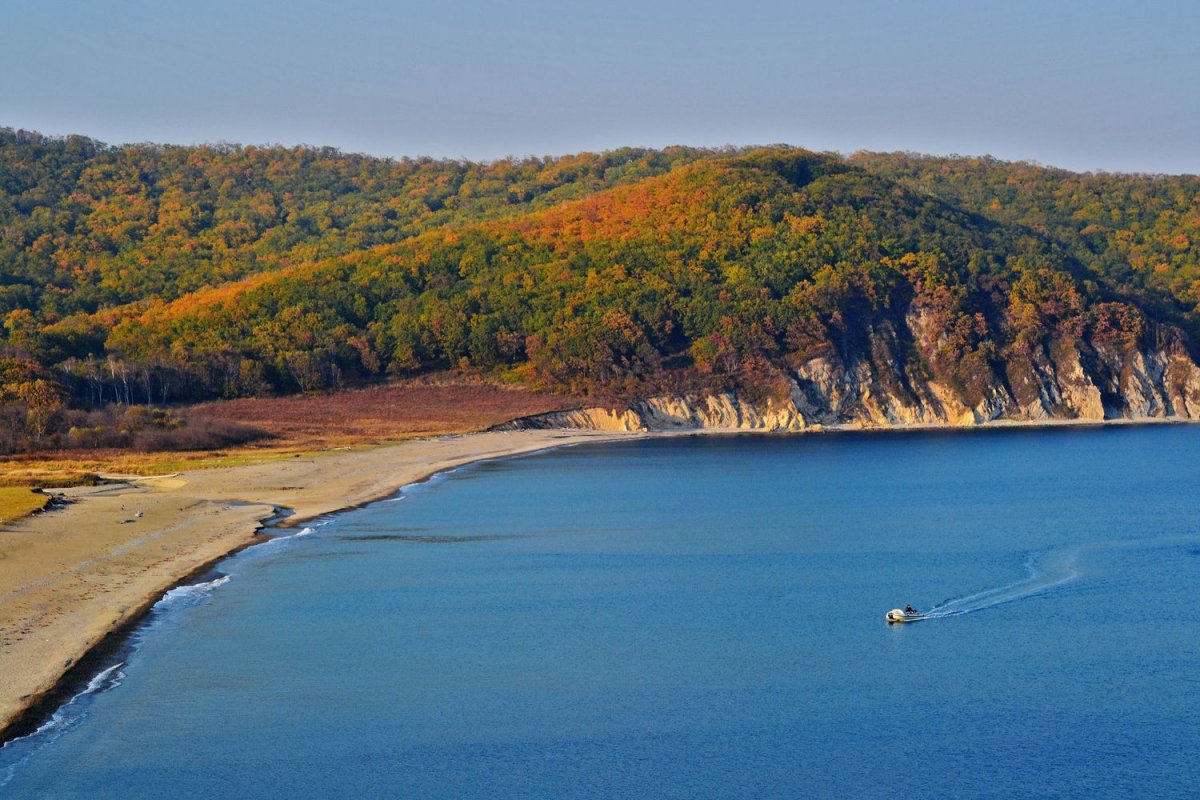 Зелёный мыс Приморский край