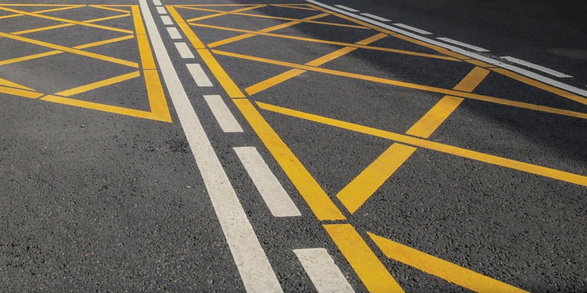 Полоса дороги что это