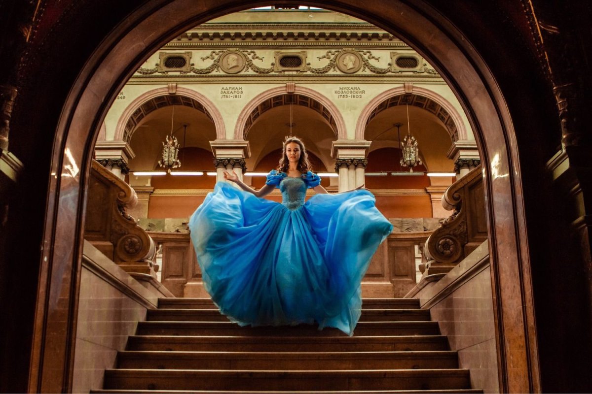 Фотосессия в бальном платье