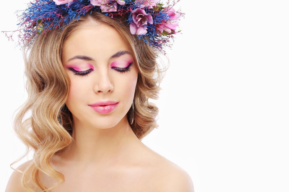 Красивый макияж и прическа