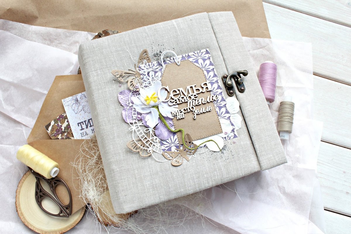 Фотоальбом "семейный"