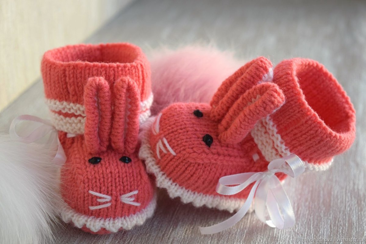 Вязаные пинетки