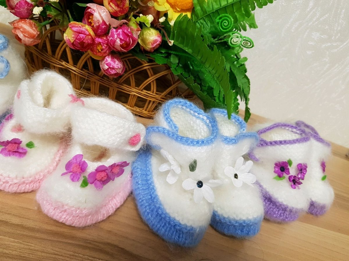 Вязаные пинетки