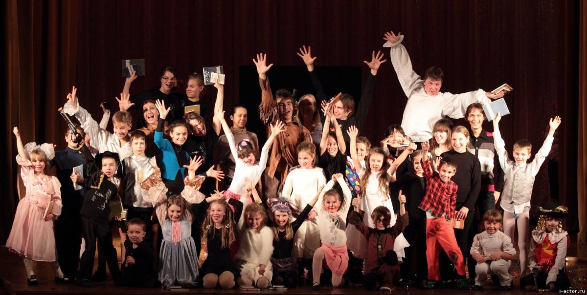 Приглашение в театральный кружок