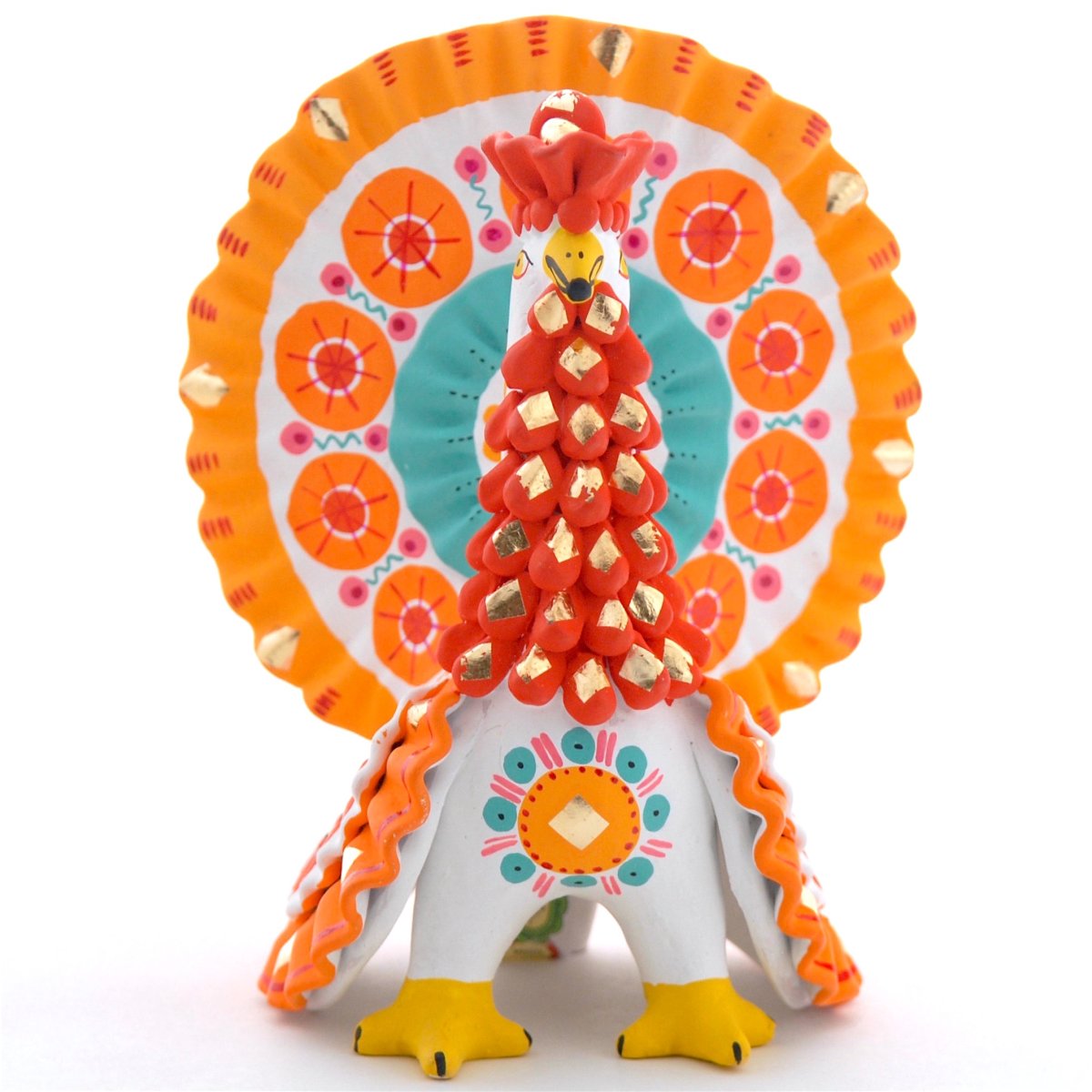 Дымковская игрушка индюк на белом фоне