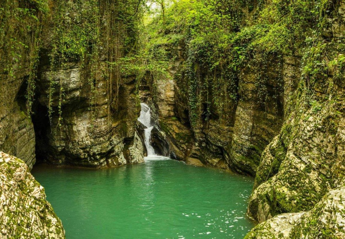 Агурский водопад Сочи