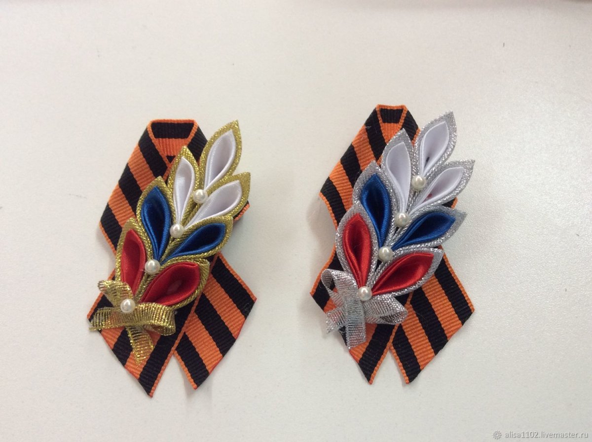 Брошь Георгиевская лента