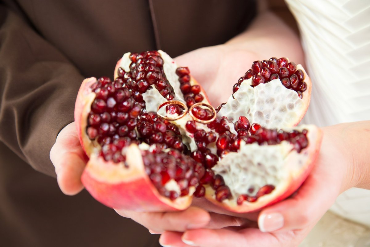 Гранатовая свадьба