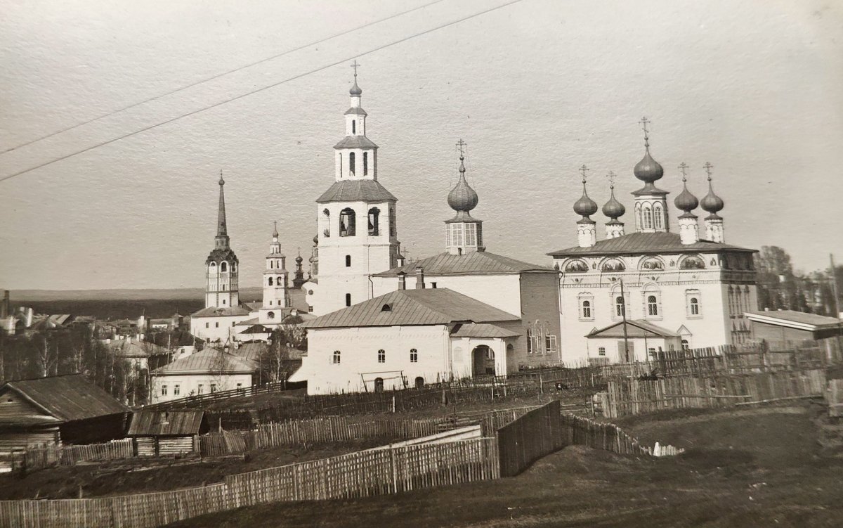 Воскресенская площадь Соликамск