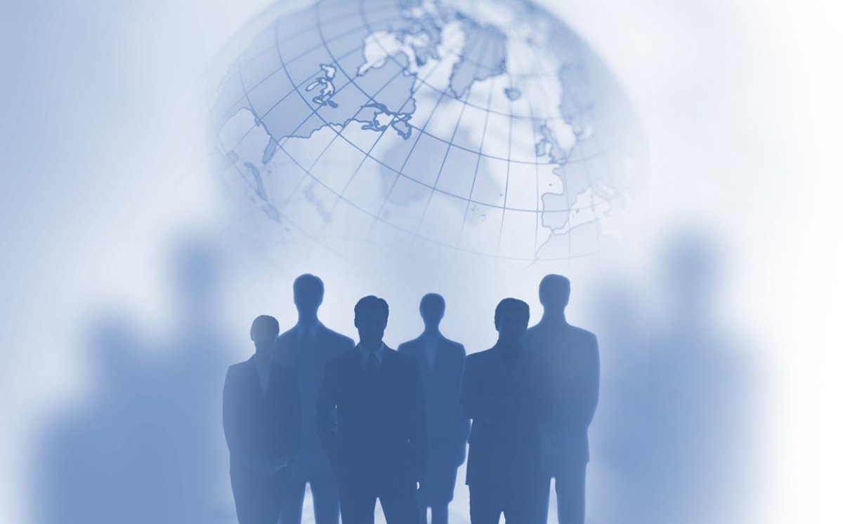 Человечки вокруг земного шара