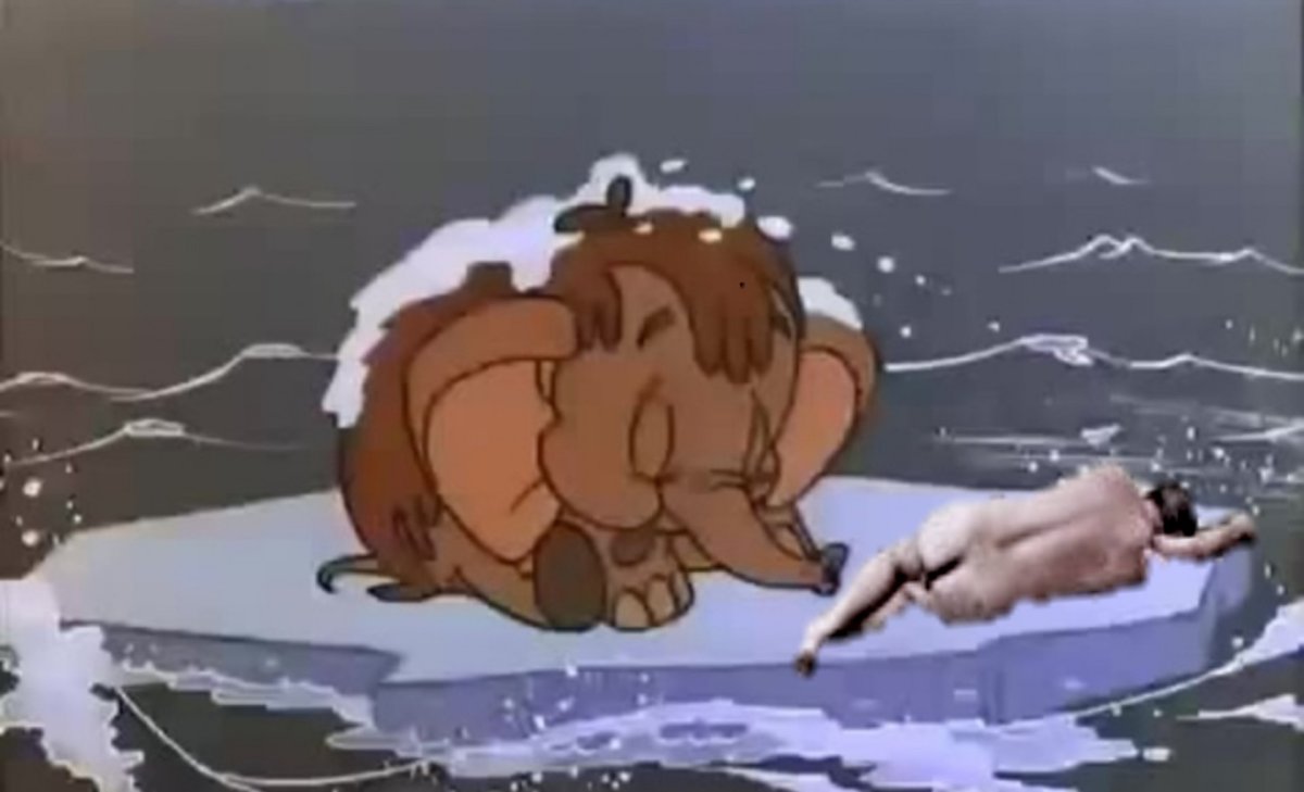 Мамонтенок на белом фоне