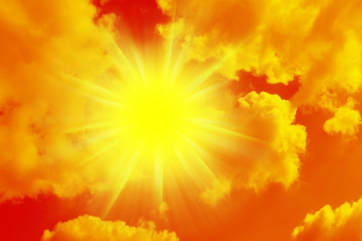 Желтый цвет солнце