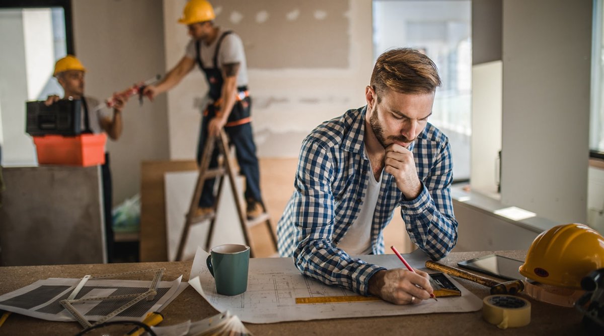 Дизайнер на стройке